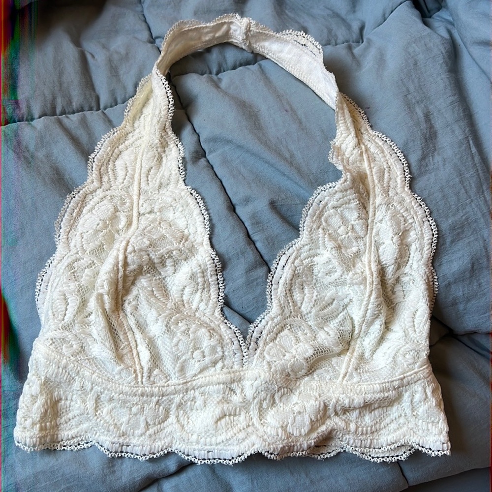 URBAN OUTFITTERS Ivory White Lace Bralette
